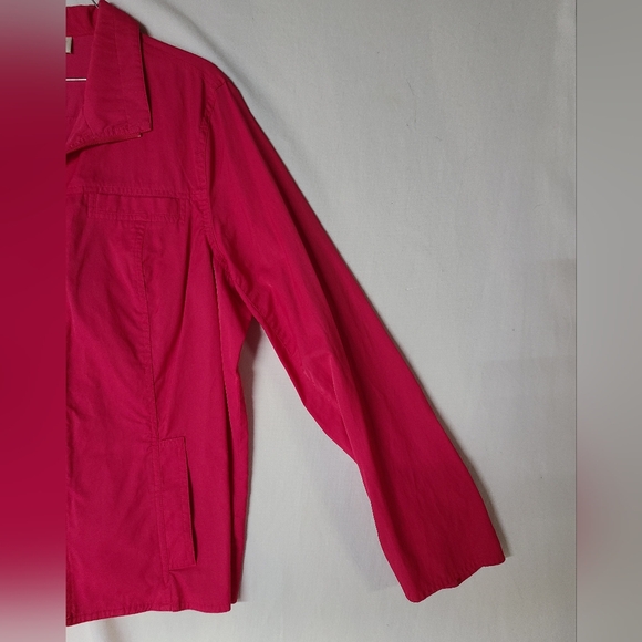 c.l.o.t.h.e.s. Large Pink Long Sleeve Zippered Lightweight Jacket. Like new. - Picture 2 of 6